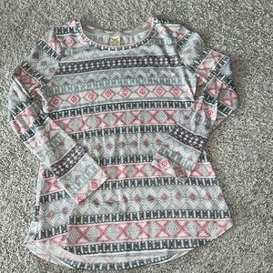 Long sleeve, winter, pattern, pink and gray, very soft and stretchy. Small